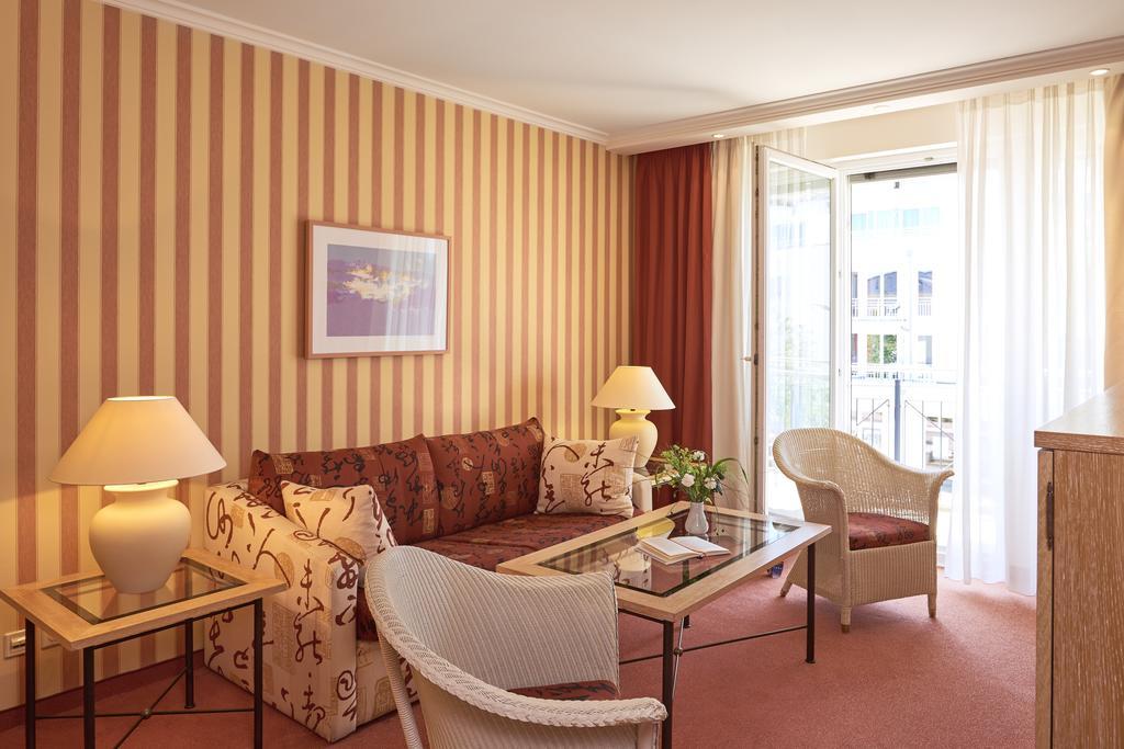 Comfort Suite Partial Sea Side