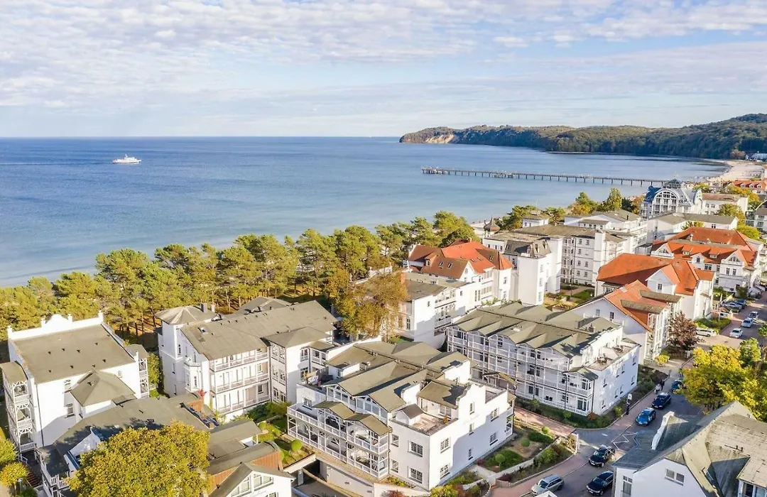 Strandhaus Belvedere-1